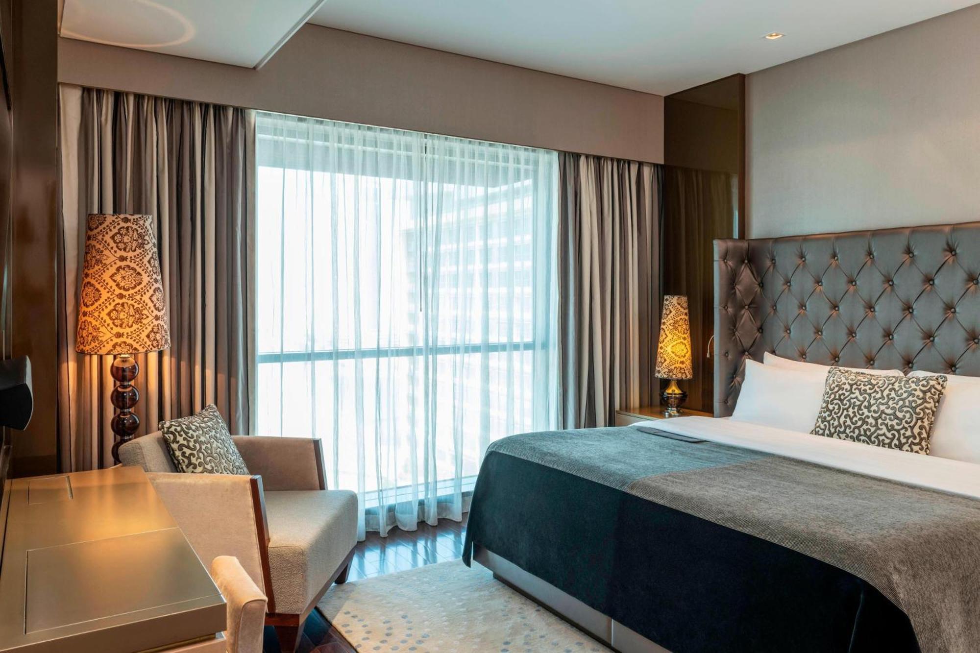فندق لو ميريديان سيتي سنتر البحرين المنامة المظهر الخارجي الصورة A bedroom at the hotel