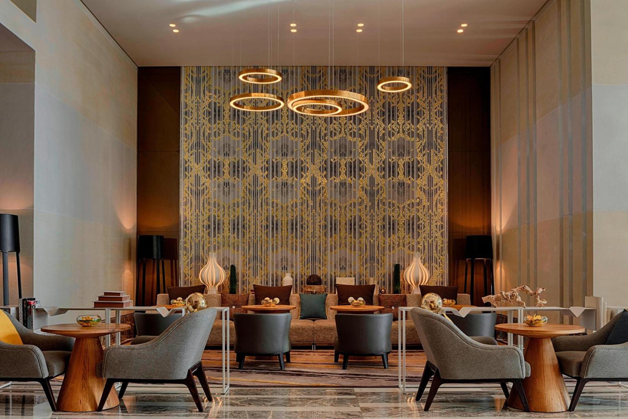 فندق لو ميريديان سيتي سنتر البحرين المنامة المظهر الخارجي الصورة The lobby of the hotel